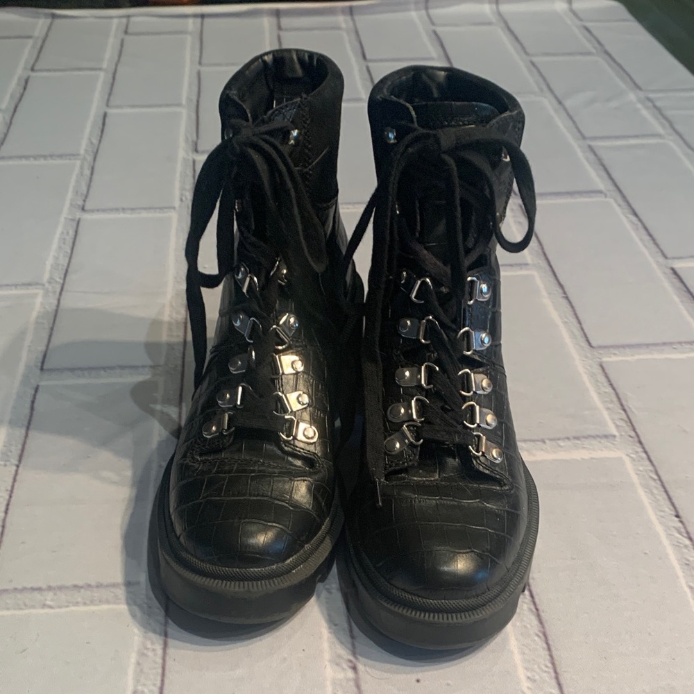 Dolce Vita Black Croc-Embossed Ankle Boots